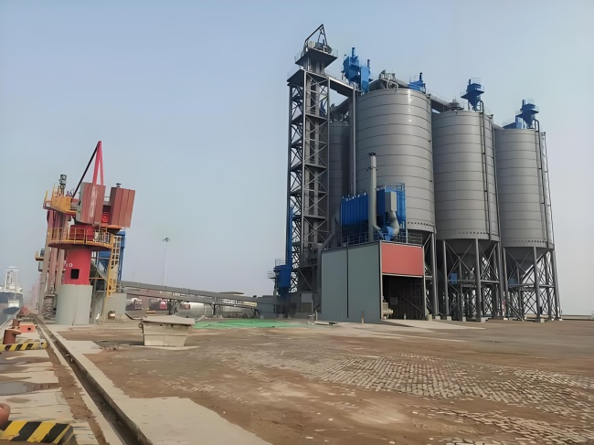 山东高架骨料仓